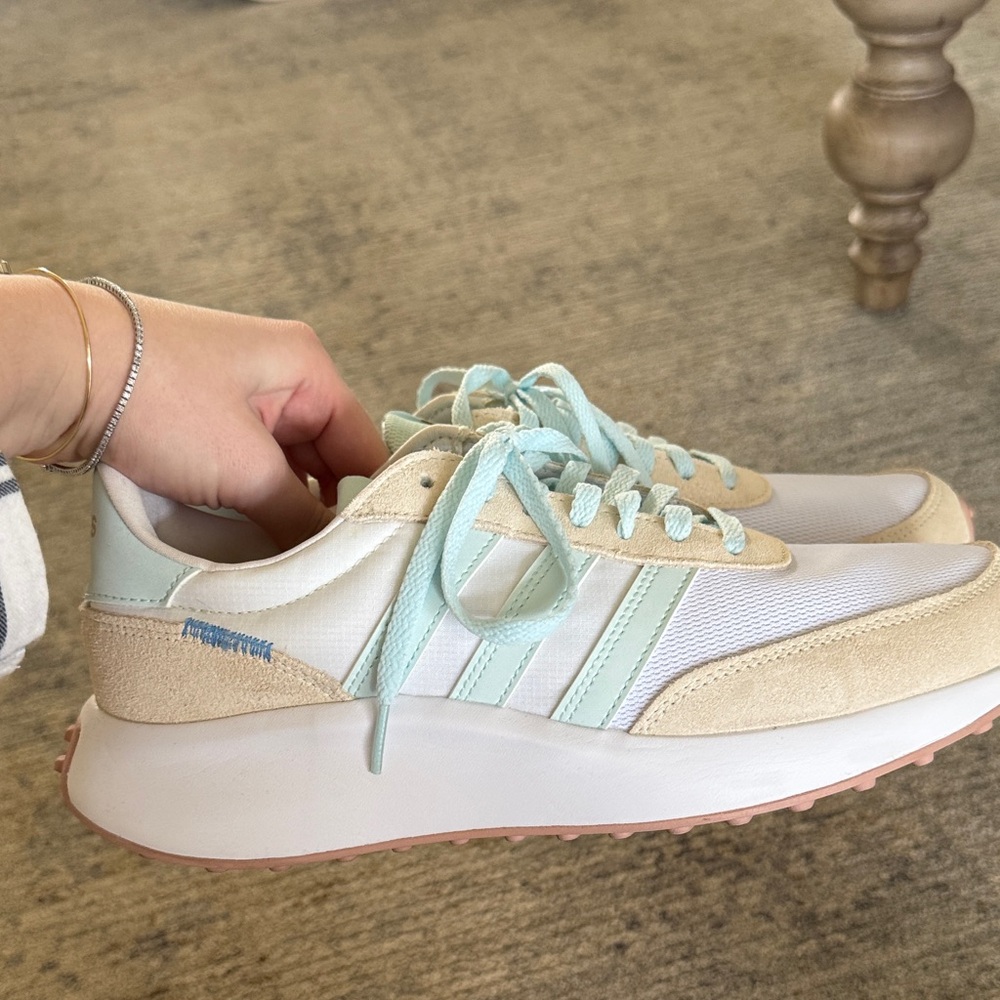 adidas Women's Mint and Beige Sneakers